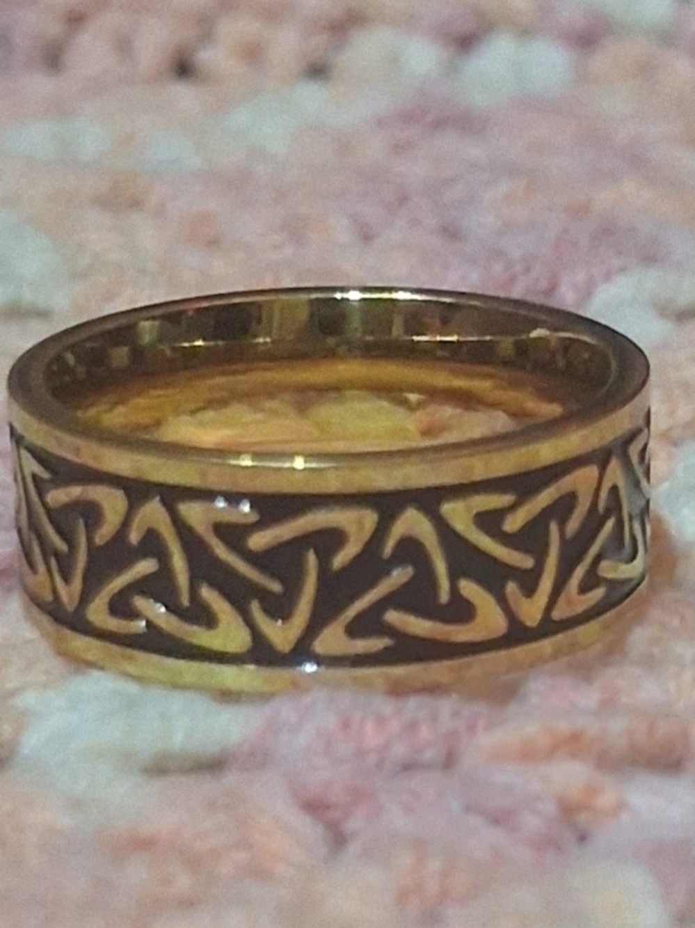 18K Celtic Trinity Knot Ring